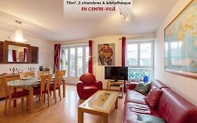 Vazi, Appartement Lumineux & Spacieux Centre-Ville